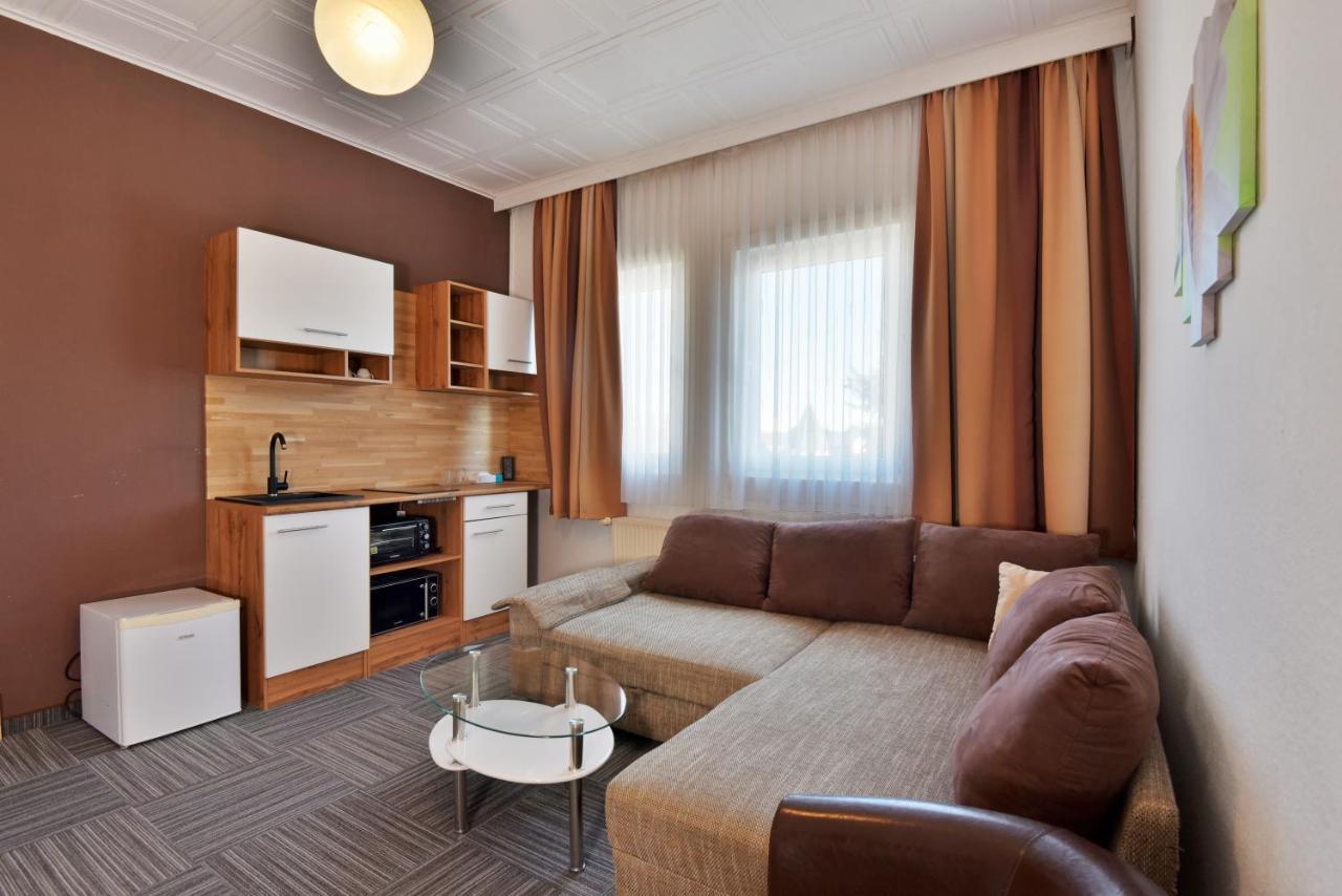 Hotel Zum Gruendle Oberhof  Eksteriør bilde