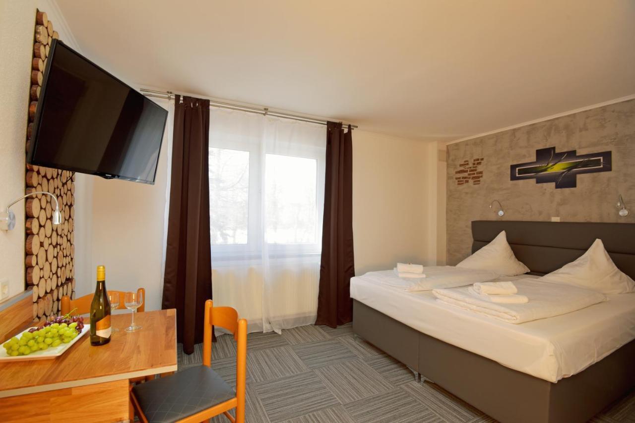Hotel Zum Gruendle Oberhof  Eksteriør bilde